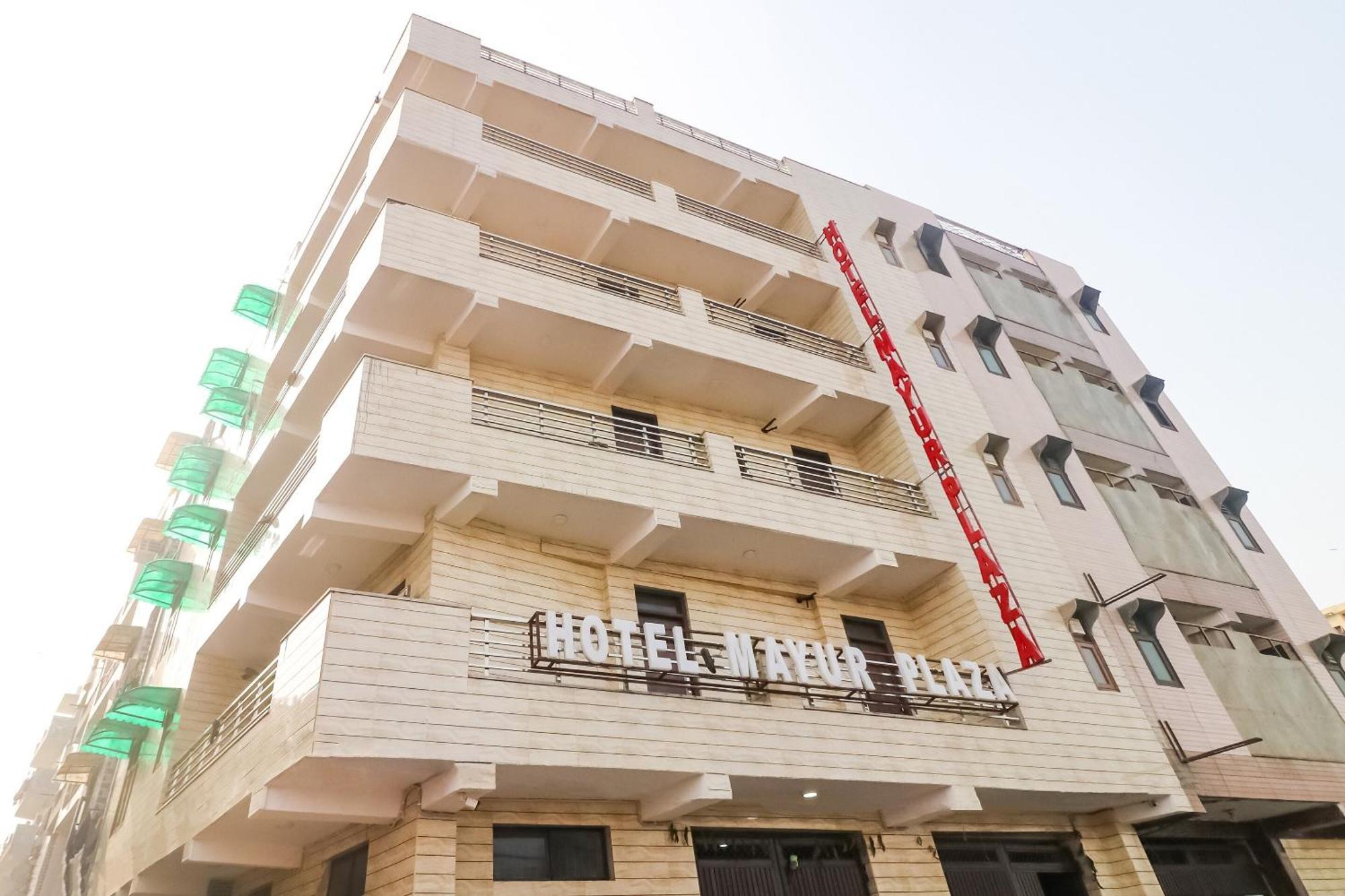 Hotel O Mayur Plaza Дели Экстерьер фото